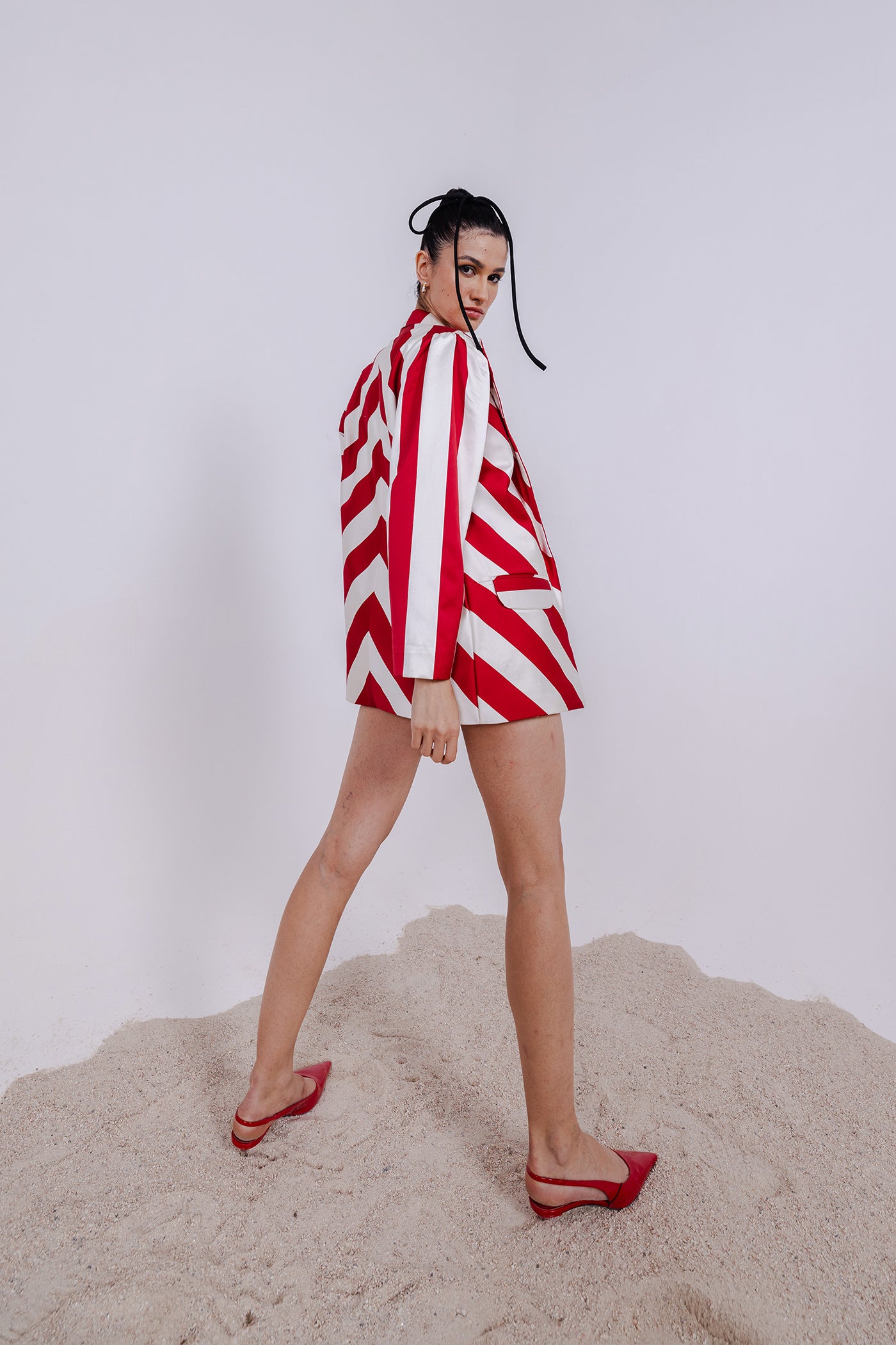 ILTA WHITE & RED JACKET WITH BANDEAU & SKIRT