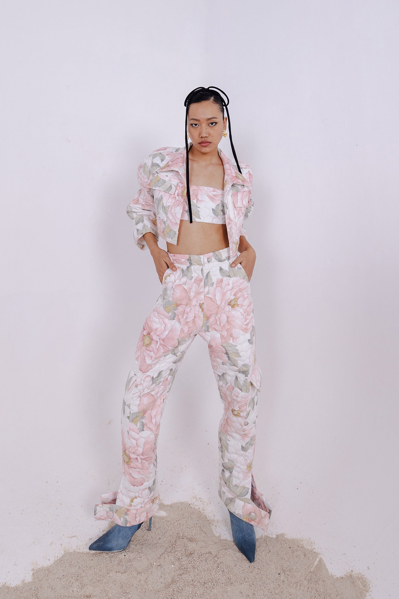DOVE PASTEL OVERSIZED CROPPED JACKET WITH BANDEAU AND JOGGER PANTS
